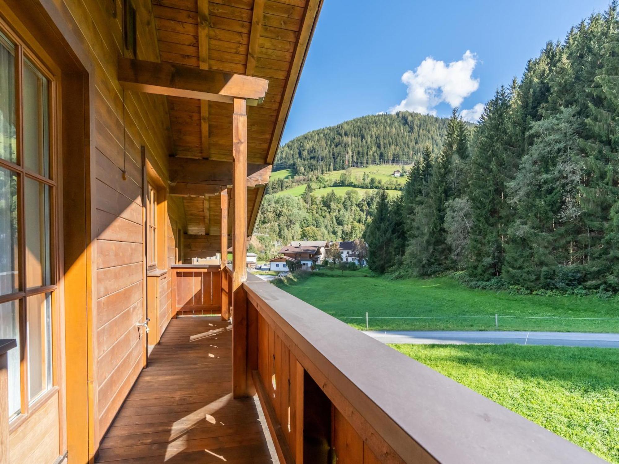 Beautiful Apartment In Mittersill With Balcony Luaran gambar