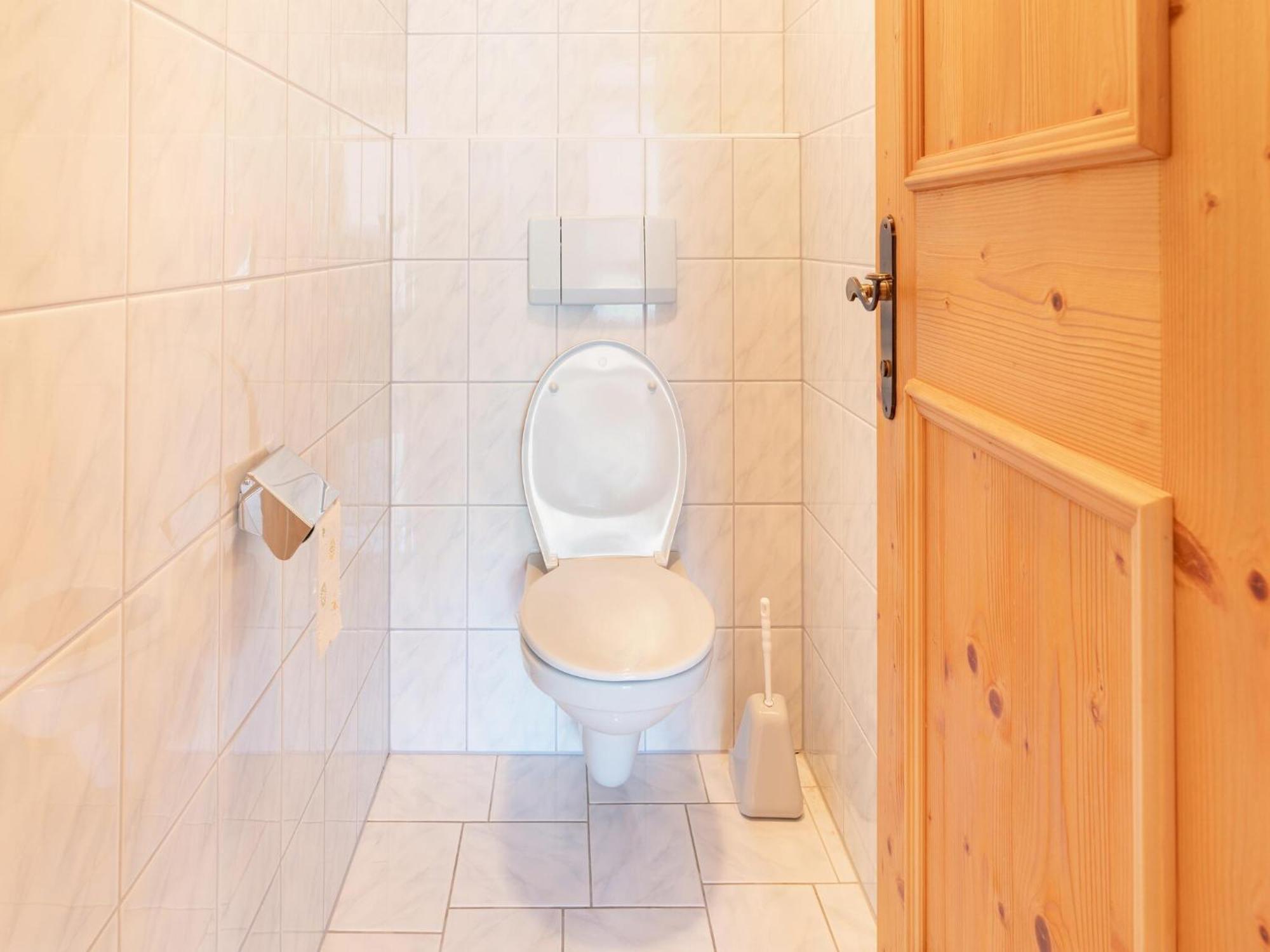 Beautiful Apartment In Mittersill With Balcony Luaran gambar